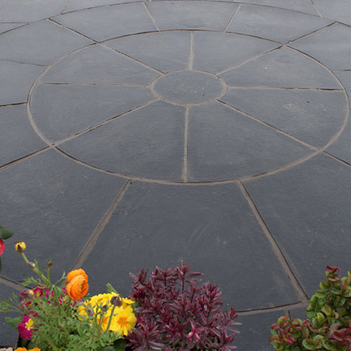 Limestone Circle Setts Paving Kit