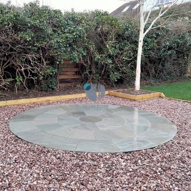 Kandla Grey Sandstone Paving Circle Sett 2.7m Calibrated 22mm: With Squaring Off Kit